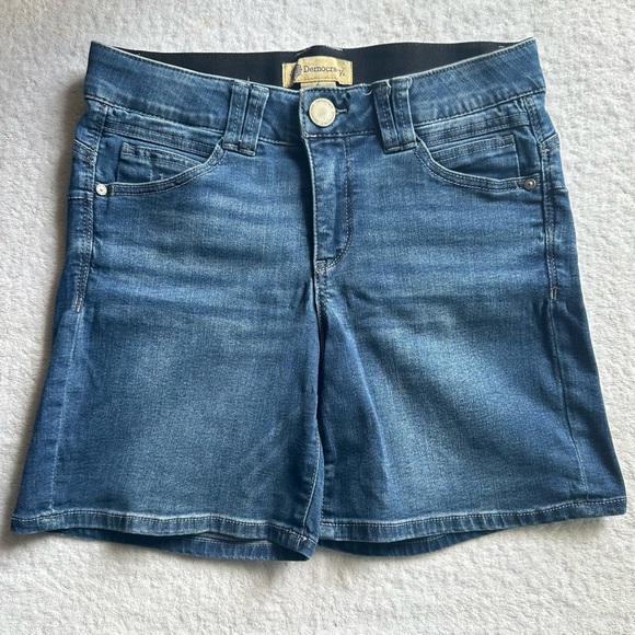 Democracy Shorts Democracy Ab Technology Elastic Band Denim Jeans Shorts Size 6 Poshmark